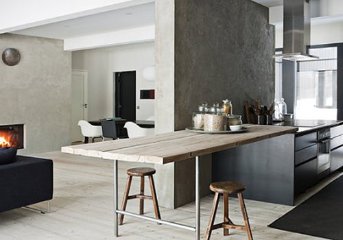 Une maison en nuance de gris
