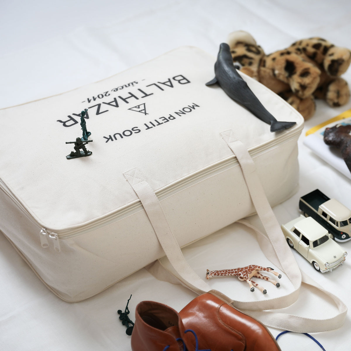 Maleta blanda personalizable y moderna